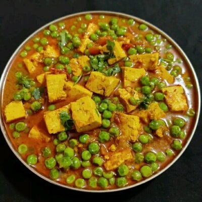Matar Paneer